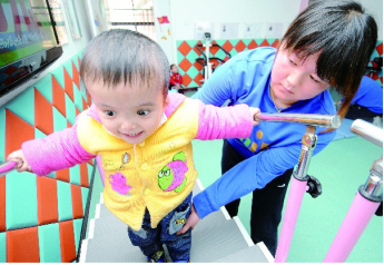 脑瘫能治吗？治好了脑瘫孩子能和正常人一样正常生活吗？